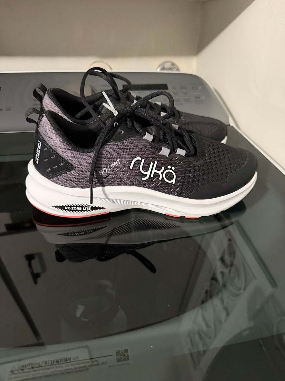 Ryka Women's No Limit Training Sneaker, Black/Purple, Size 9